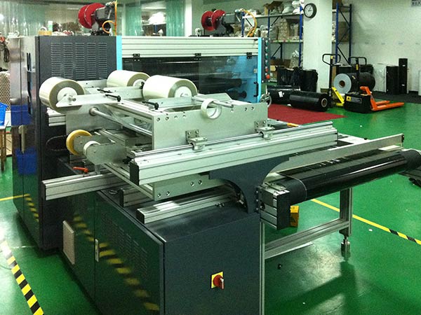 TTR半自動分切機