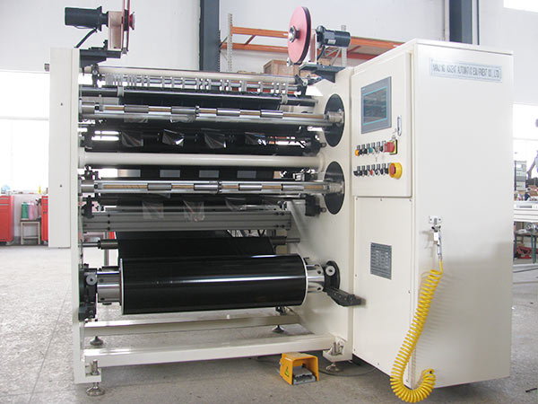 TTR手動(dòng)分切機(jī)