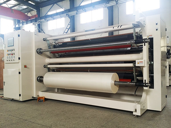 軸式預(yù)涂膜復(fù)卷分切機