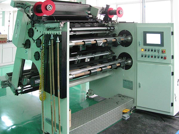 TTR全自動(dòng)分切機(jī)WK+